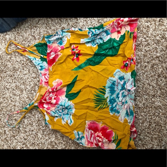 Old Navy Floral Tank Top - Picture 3 of 3